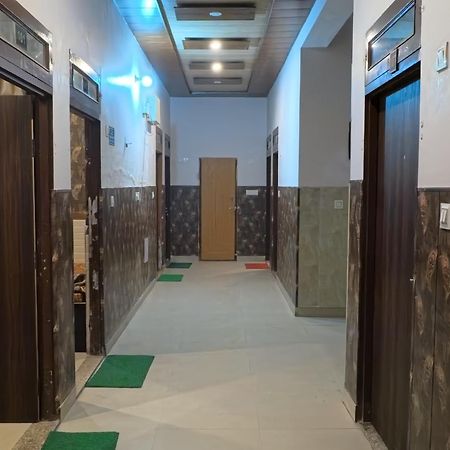 Hotel Aapno Shyam And Restaurant Khatu Ngoại thất bức ảnh