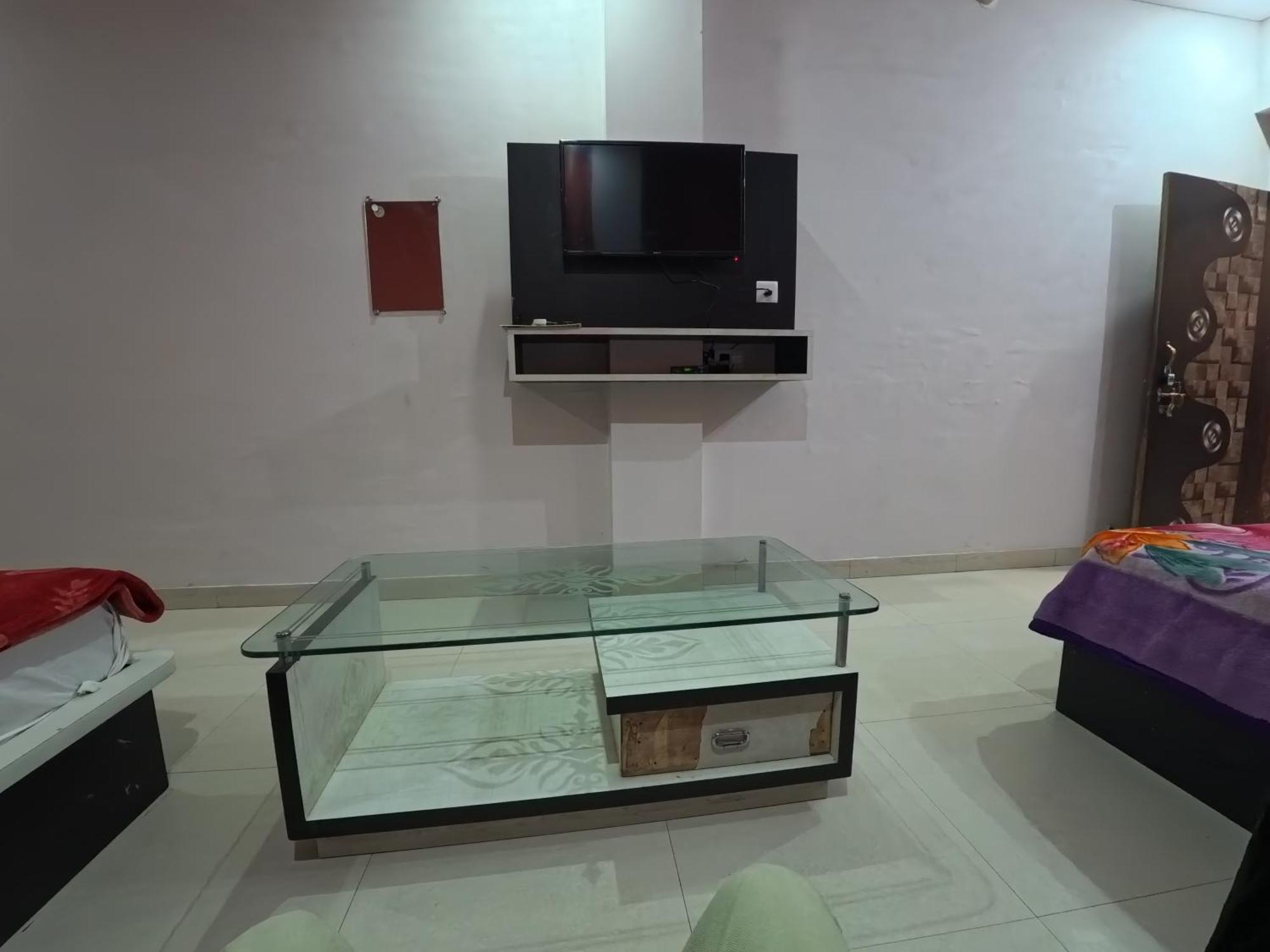 Hotel Aapno Shyam And Restaurant Khatu Ngoại thất bức ảnh